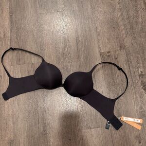 SKIMS Onyx Push-Up Plunge Bra